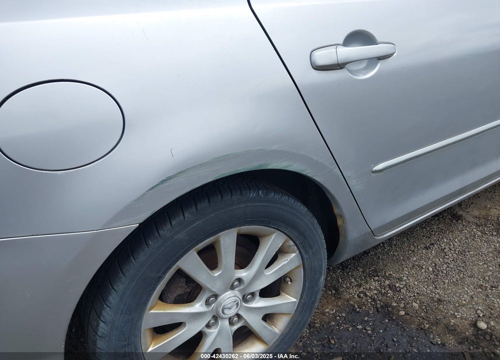 2008 MAZDA 3 I VIN: JM1BK32F381777896