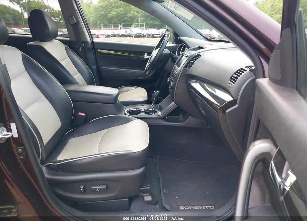 2012 KIA SORENTO VIN: 5XYKWDA23CG267954