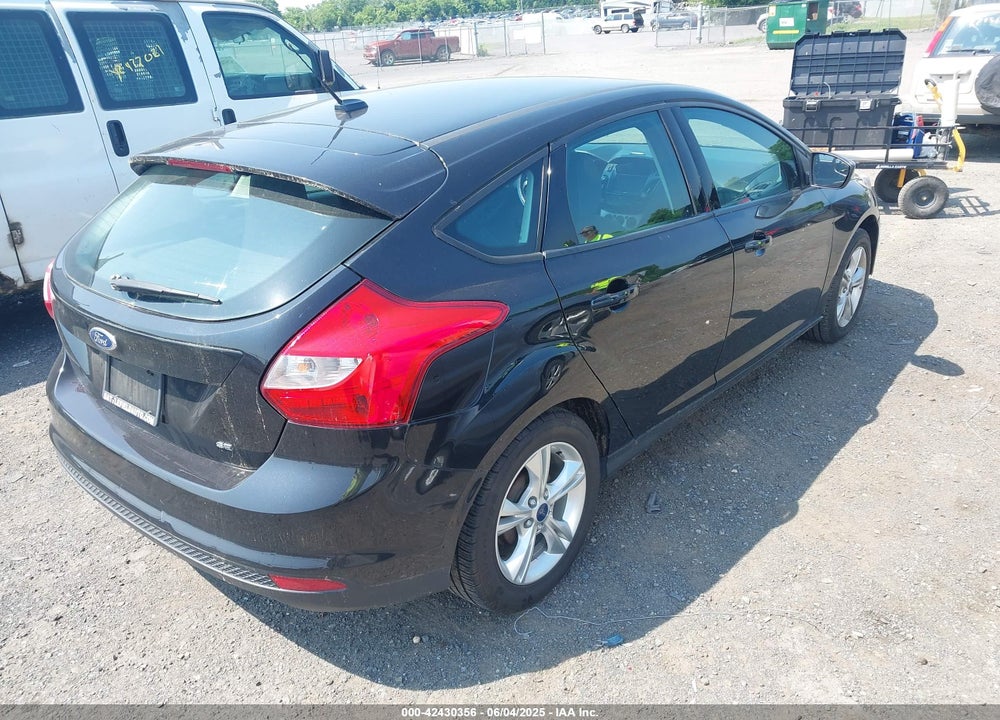 2014 FORD FOCUS VIN: 1FADP3K27EL318738
