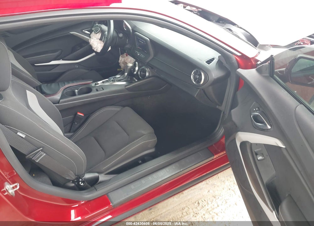 2021 CHEVROLET CAMARO VIN: 1G1FB1RX7M0139650
