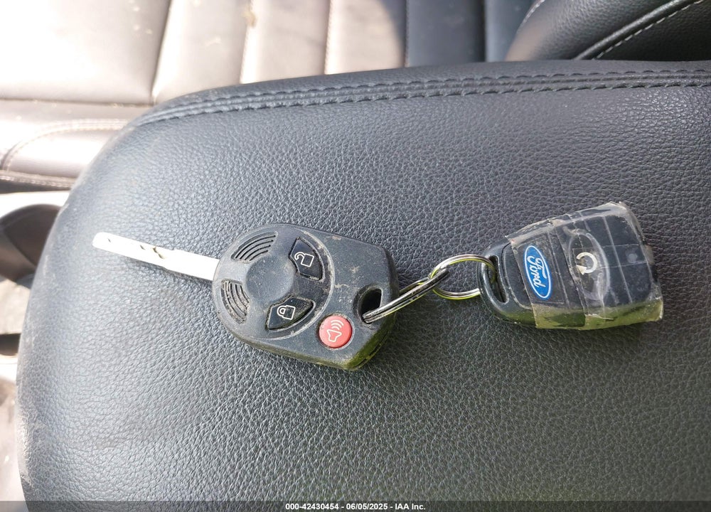 2016 FORD ESCAPE VIN: 1FMCU0GX5GUB56876