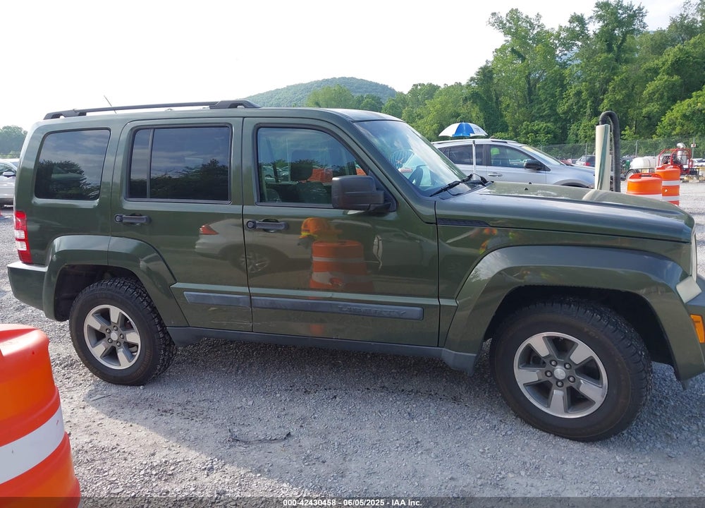 2008 JEEP LIBERTY SPORT VIN: 1J8GN28K48W266592