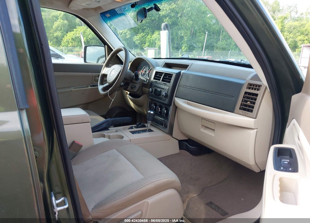 2008 JEEP LIBERTY SPORT VIN: 1J8GN28K48W266592