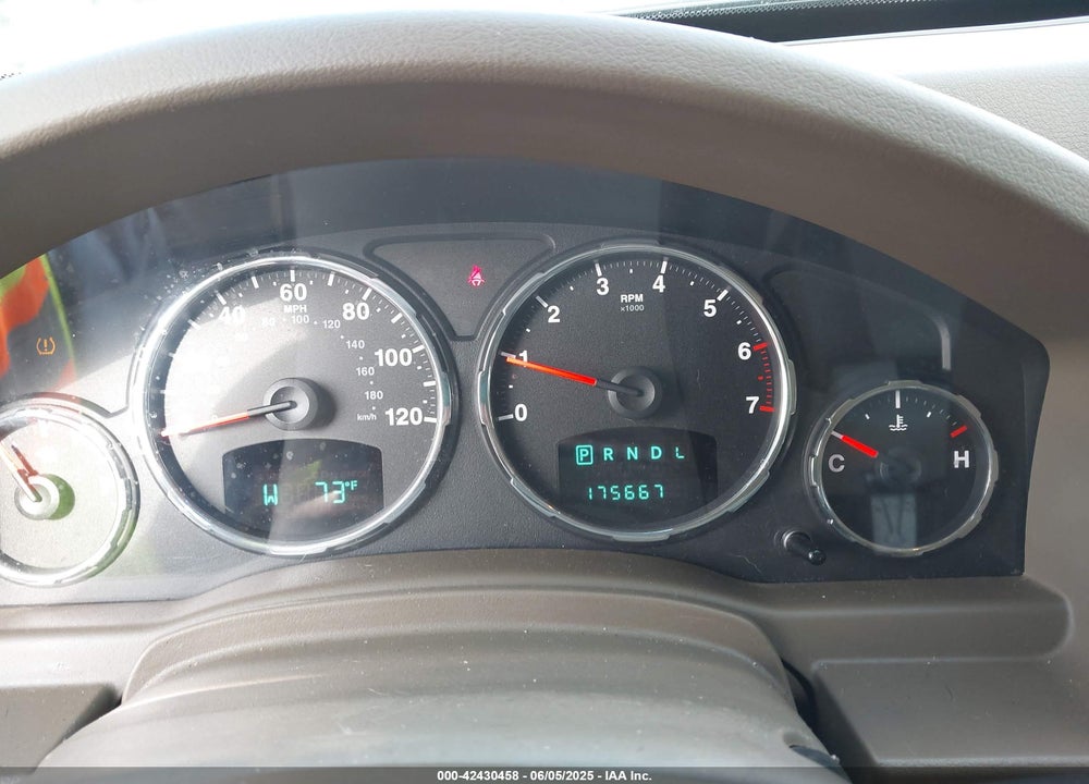 2008 JEEP LIBERTY SPORT VIN: 1J8GN28K48W266592
