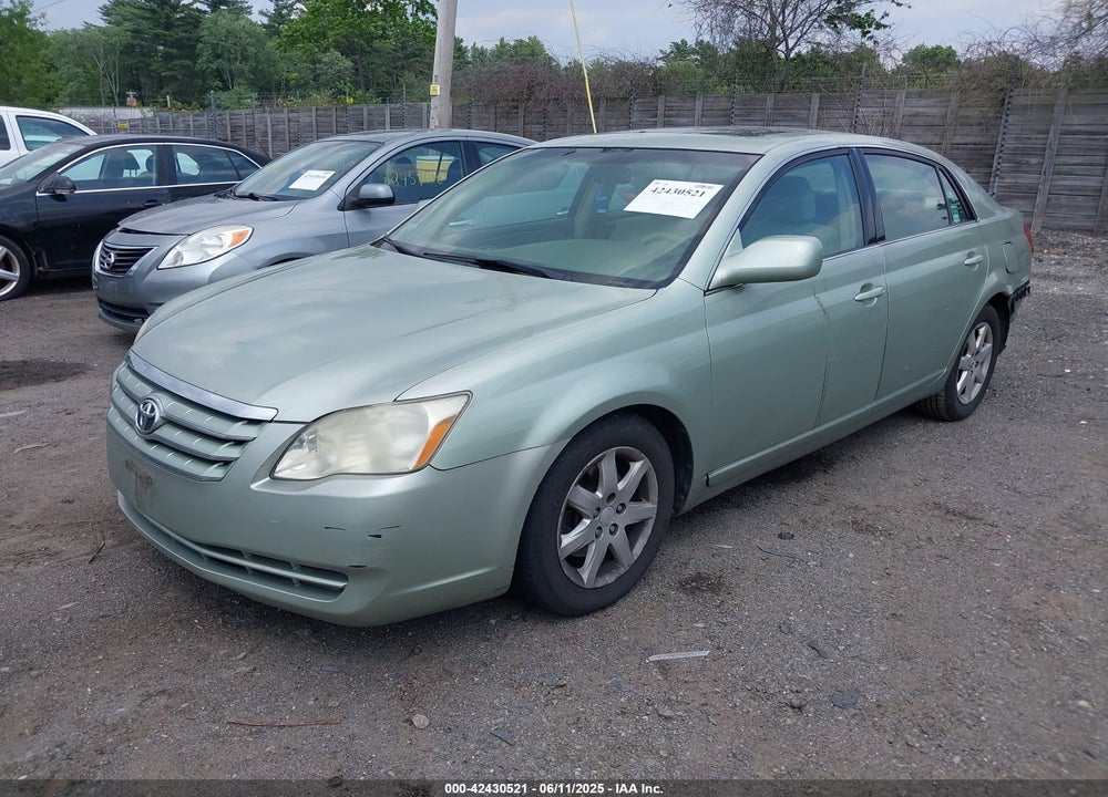 2005 TOYOTA AVALON XL VIN: 4T1BK36B25U006536