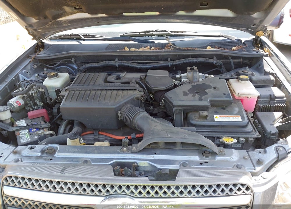 2006 TOYOTA HIGHLANDER HYBRID LIMITED V6 VIN: JTEEW21A460003236