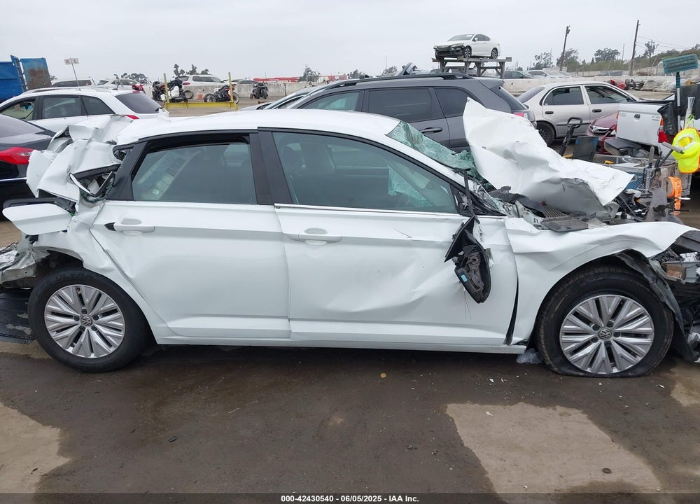 2019 VOLKSWAGEN JETTA VIN: 3VWCB7BU8KM174007