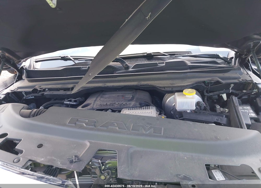 2024 RAM 1500 VIN: 1C6SRFFT8RN165305