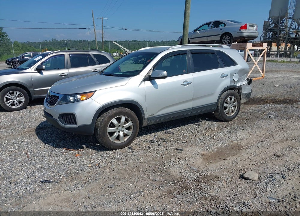 2013 KIA SORENTO VIN: 5XYKTDA23DG309839