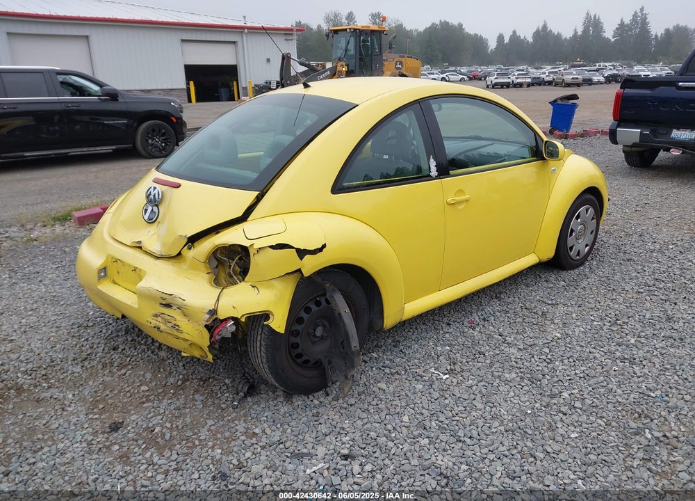 2002 VOLKSWAGEN NEW BEETLE GL VIN: 3VWBK21C12M428700
