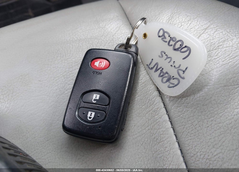 2011 TOYOTA PRIUS VIN: JTDKN3DU9B1377965