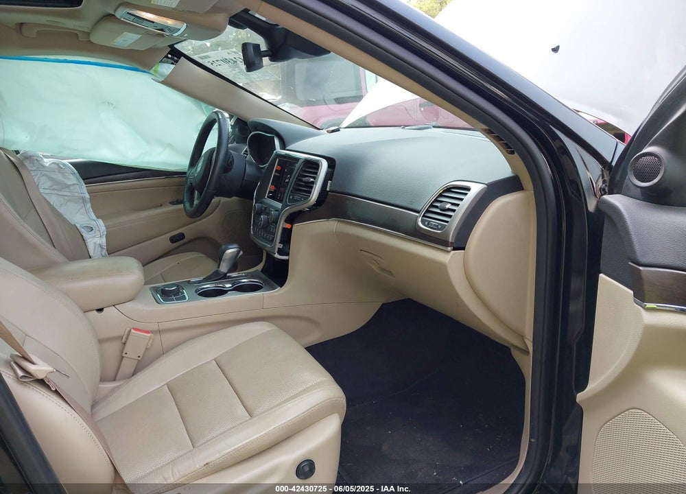 2018 JEEP GRAND CHEROKEE VIN: 1C4RJFBG8JC273950