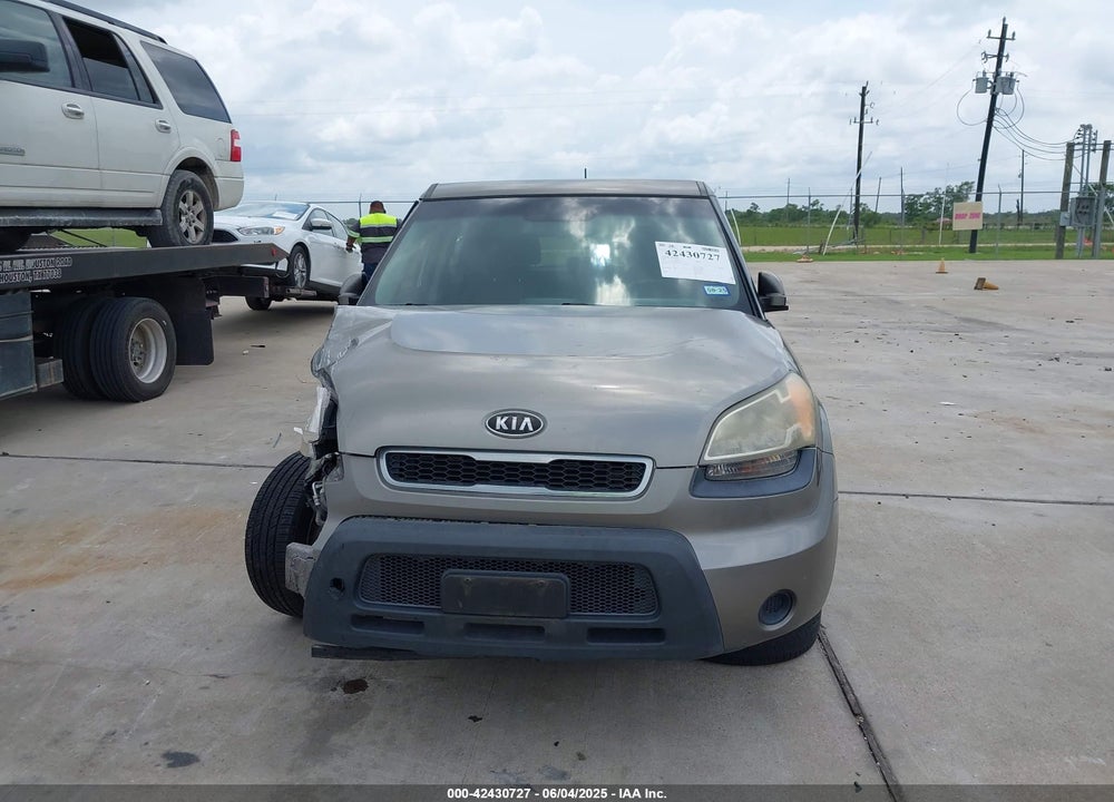 2011 KIA SOUL VIN: KNDJT2A20B7218621