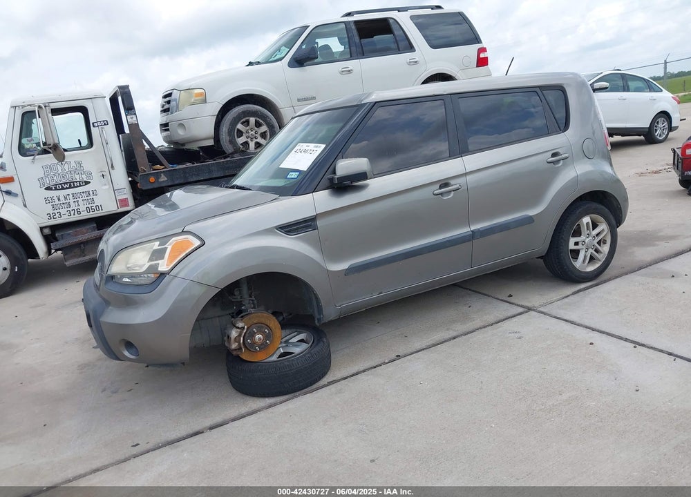 2011 KIA SOUL VIN: KNDJT2A20B7218621
