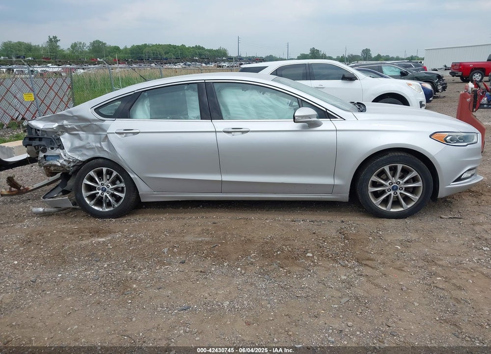2017 FORD FUSION VIN: 3FA6P0HD4HR272761