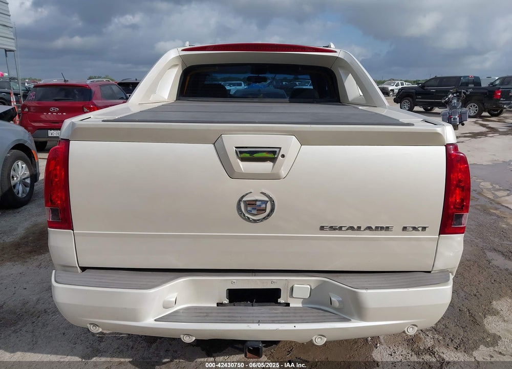 2003 CADILLAC ESCALADE EXT STANDARD VIN: 3GYEK63NX3G173836