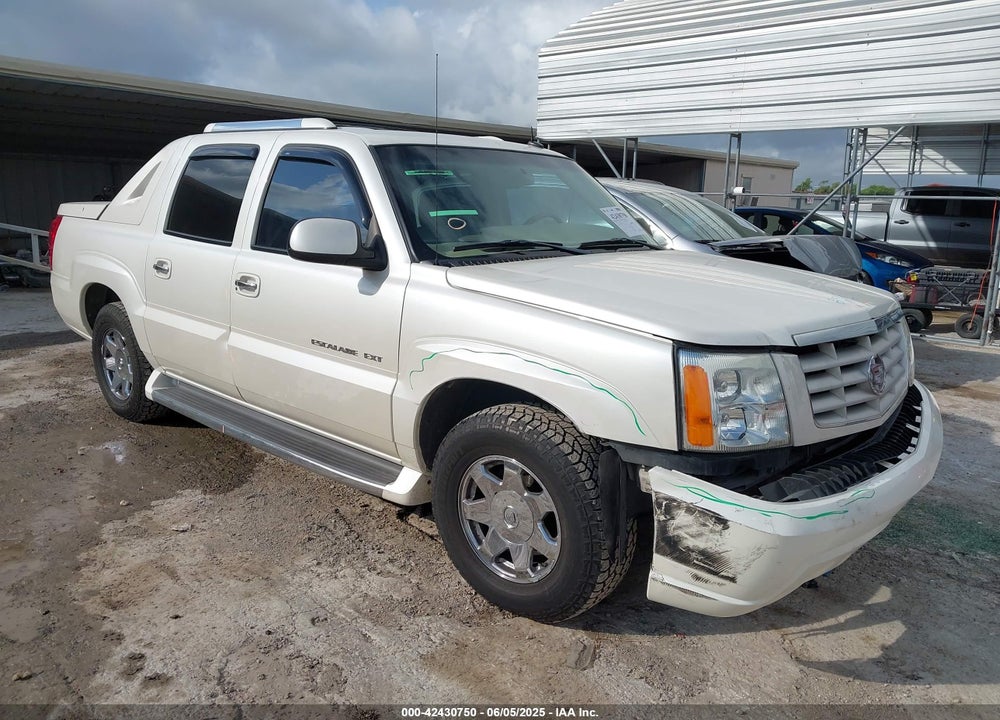 2003 CADILLAC ESCALADE EXT STANDARD VIN: 3GYEK63NX3G173836