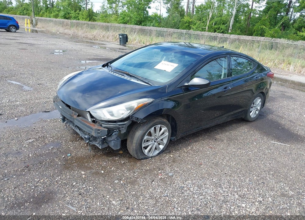 2016 HYUNDAI ELANTRA VIN: 5NPDH4AE9GH719899