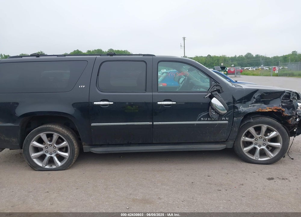 2013 CHEVROLET SUBURBAN 1500 VIN: 1GNSKKE72DR121982