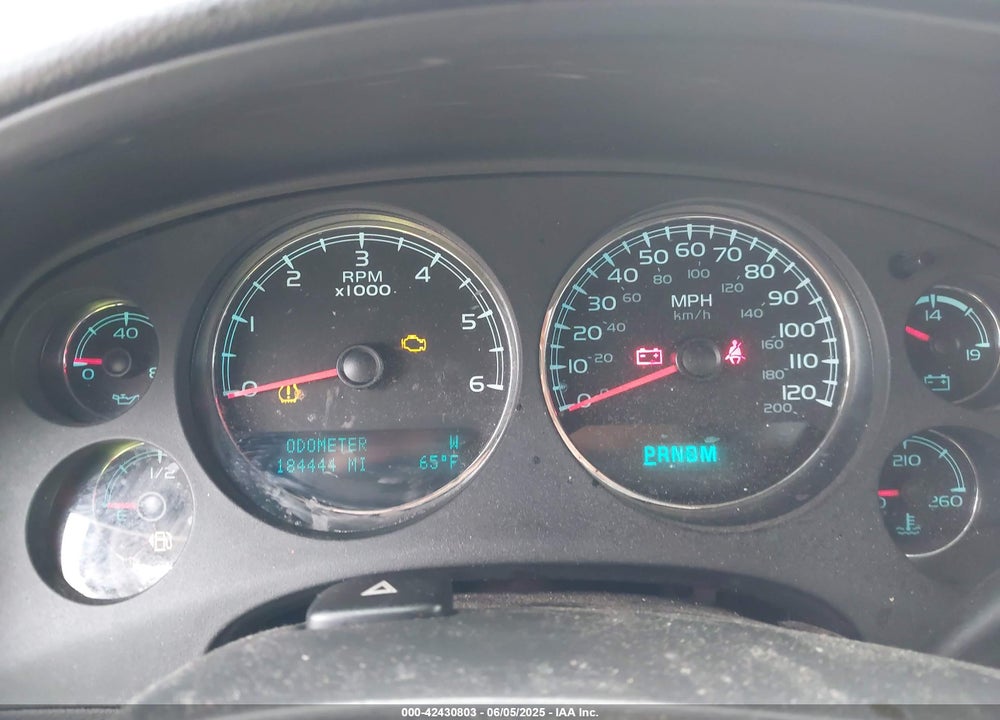 2013 CHEVROLET SUBURBAN 1500 VIN: 1GNSKKE72DR121982