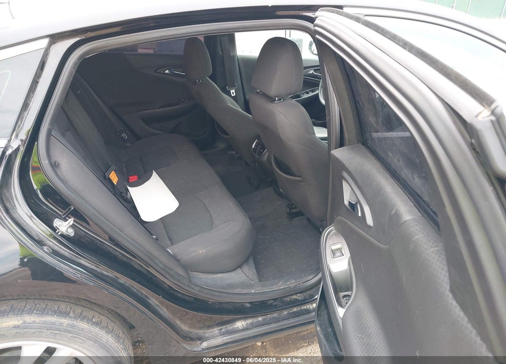 2019 CHEVROLET MALIBU VIN: 1G1ZD5ST9KF164940