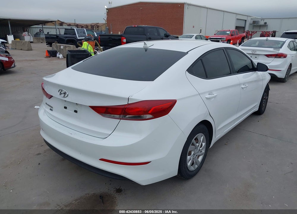 2017 HYUNDAI ELANTRA VIN: 5NPD74LF3HH104887