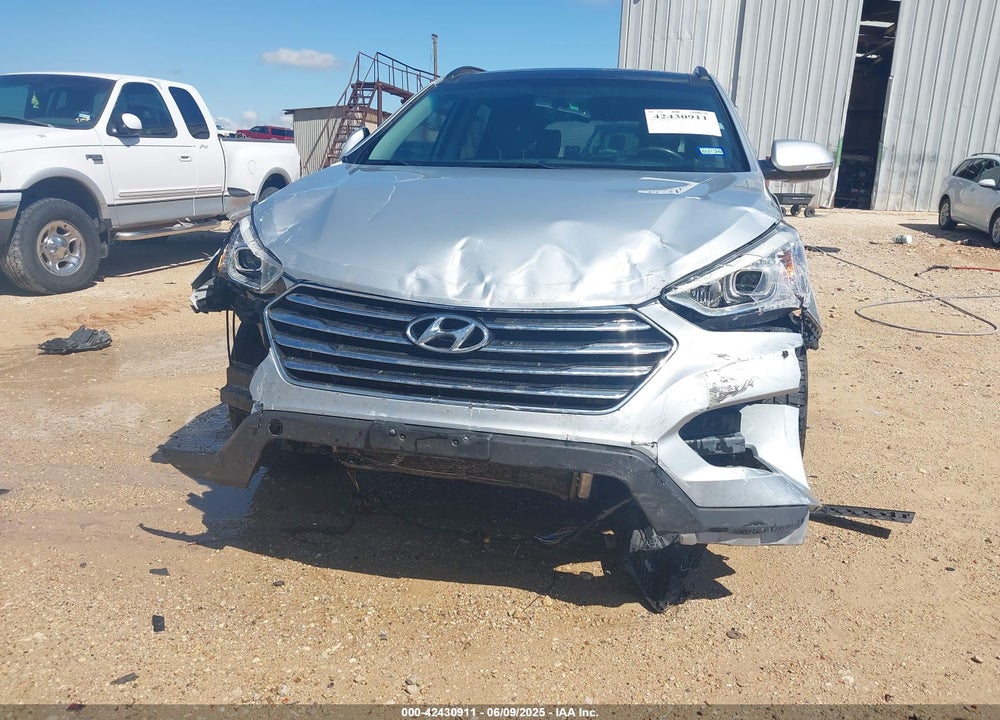 2016 HYUNDAI SANTA FE VIN: KM8SR4HF5GU161750