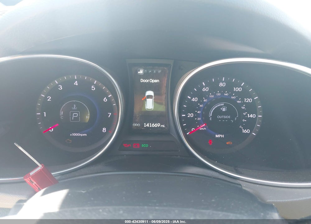 2016 HYUNDAI SANTA FE VIN: KM8SR4HF5GU161750