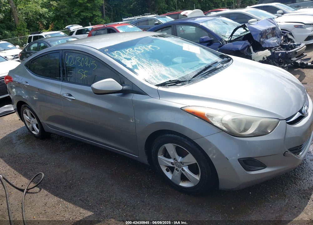 2011 HYUNDAI ELANTRA VIN: KMHDH4AE6BU142890