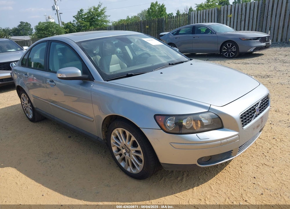 2007 VOLVO S40 2.4I VIN: YV1MS382972297846