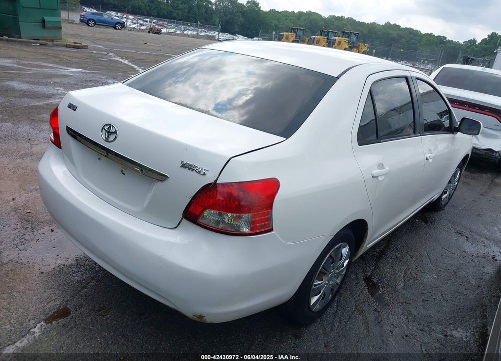 2012 TOYOTA YARIS VIN: JTDBT4K32C1418489