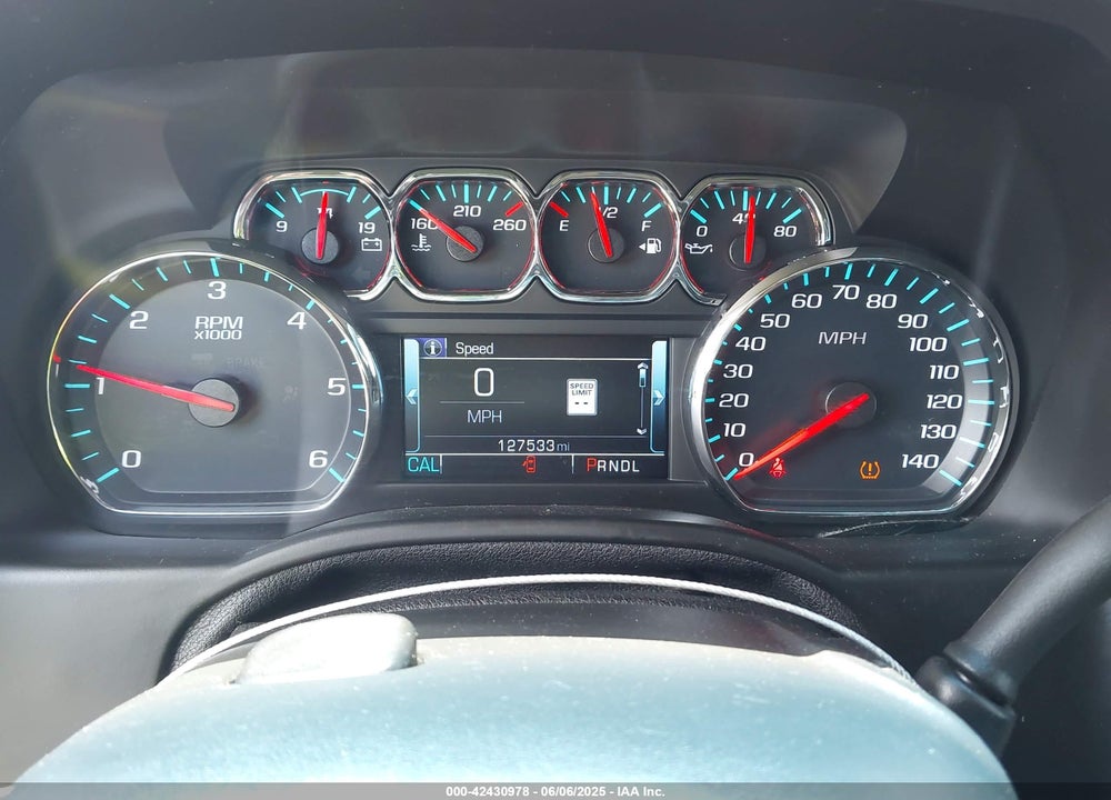 2018 CHEVROLET SUBURBAN VIN: 1GNSKJKC5JR251150