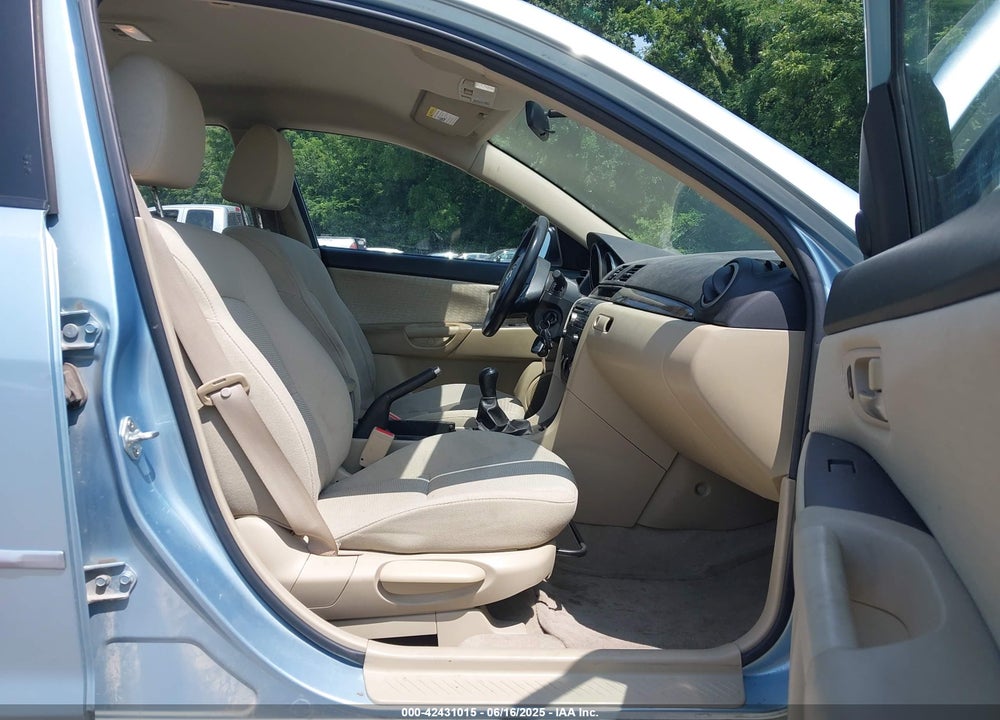 2007 MAZDA 3 VIN: JM1BK12F271637938