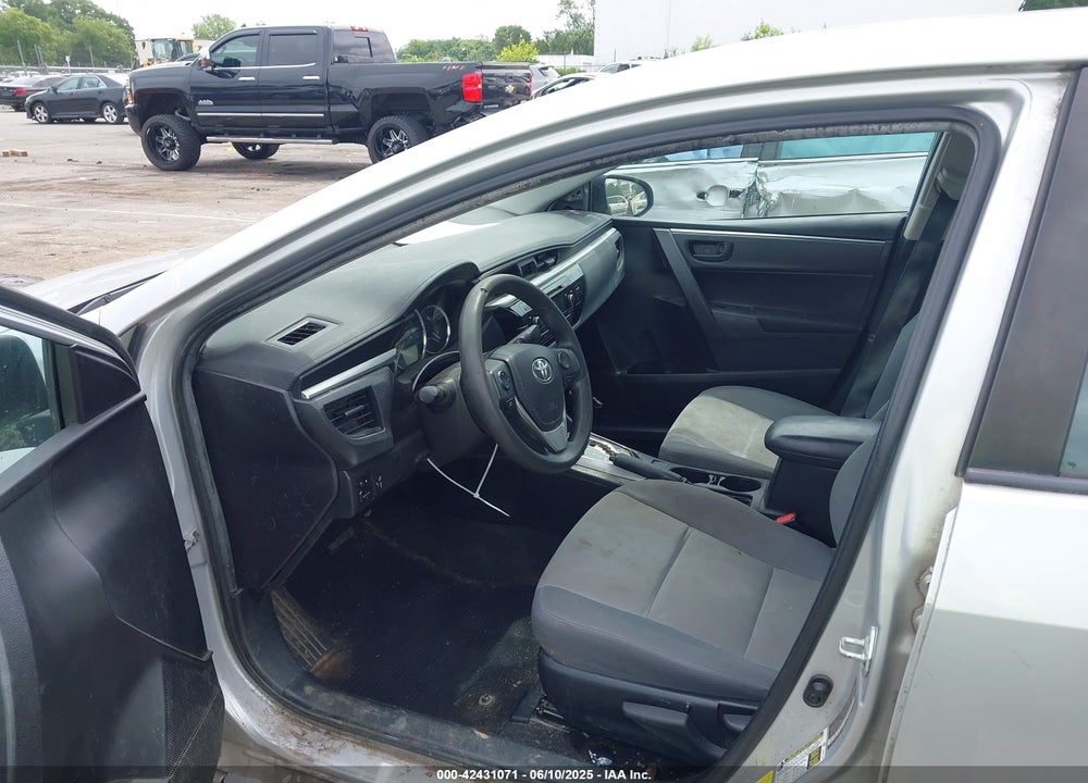 2015 TOYOTA COROLLA VIN: 2T1BURHEXFC296922
