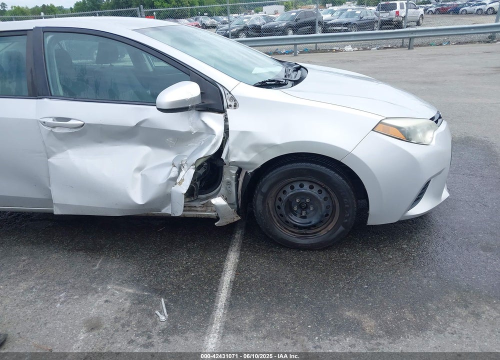 2015 TOYOTA COROLLA VIN: 2T1BURHEXFC296922