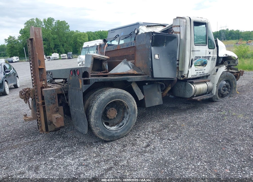 2003 INTERNATIONAL 8500 8500 VIN: 1HSHUADN33J066776
