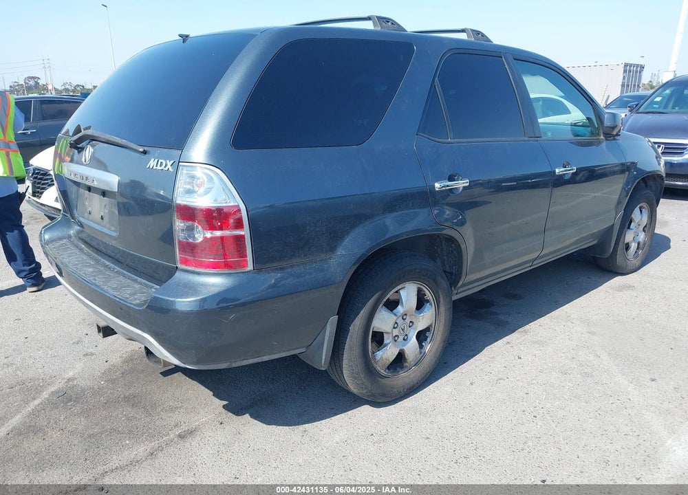 2005 ACURA MDX VIN: 2HNYD18295H549082