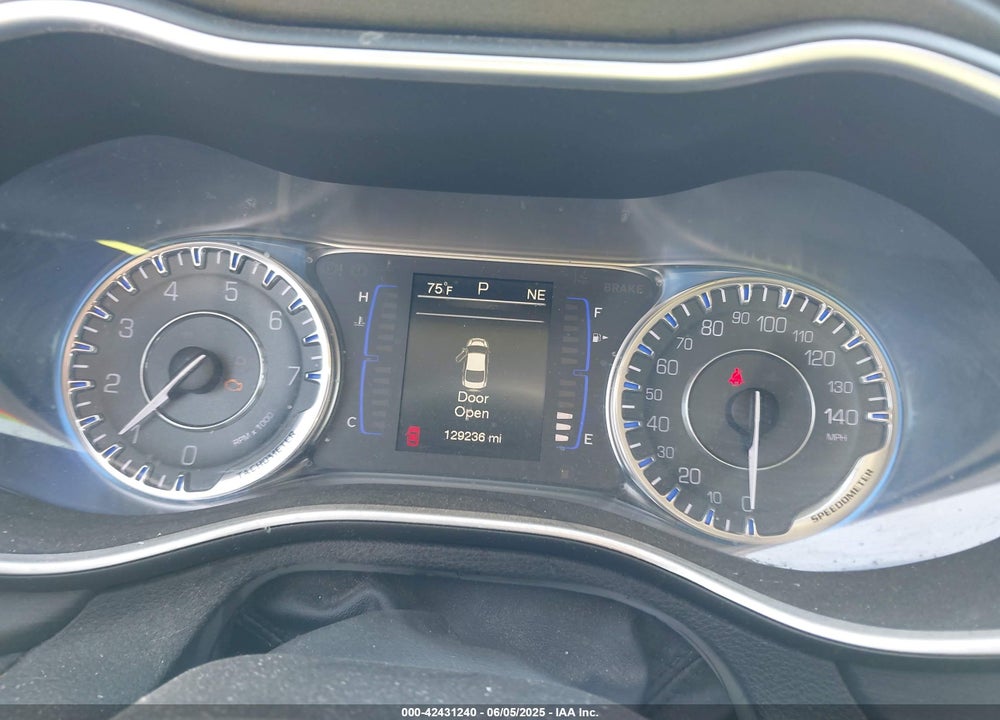 2016 CHRYSLER 200 VIN: 1C3CCCAB3GN150885