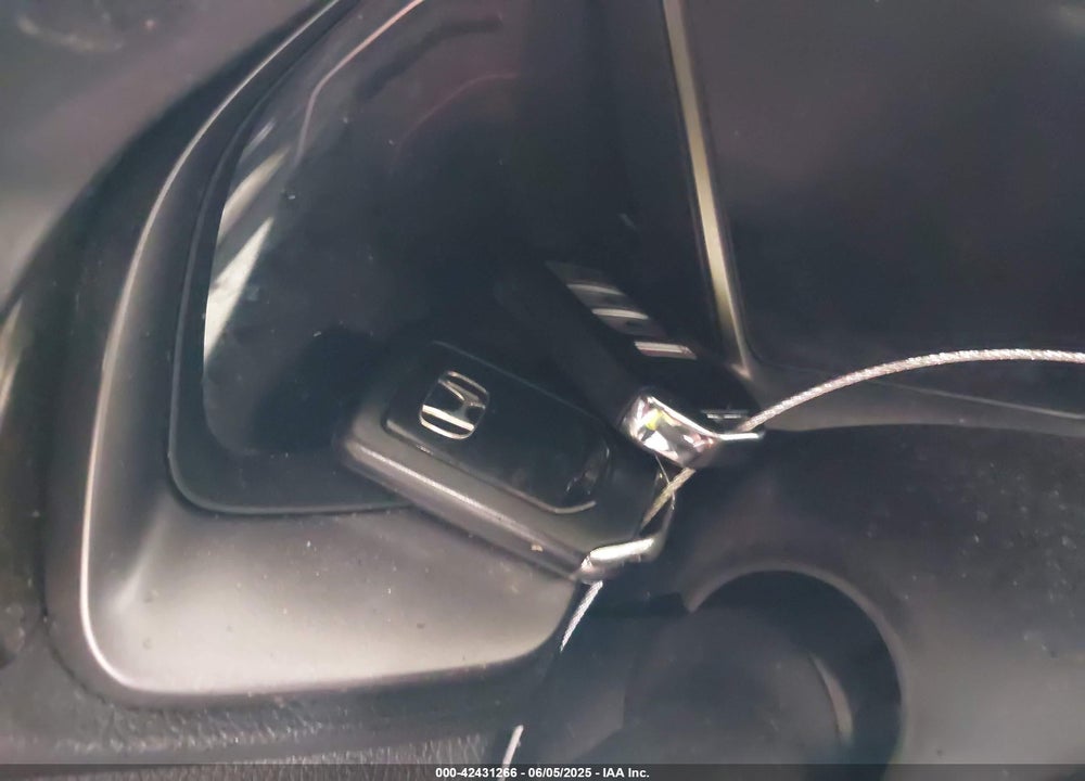 2019 HONDA CIVIC VIN: 2HGFC3A57KH755238