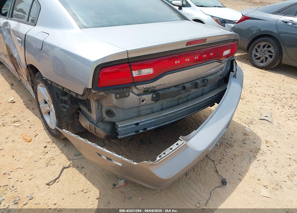2013 DODGE CHARGER VIN: 2C3CDXBG8DH570418