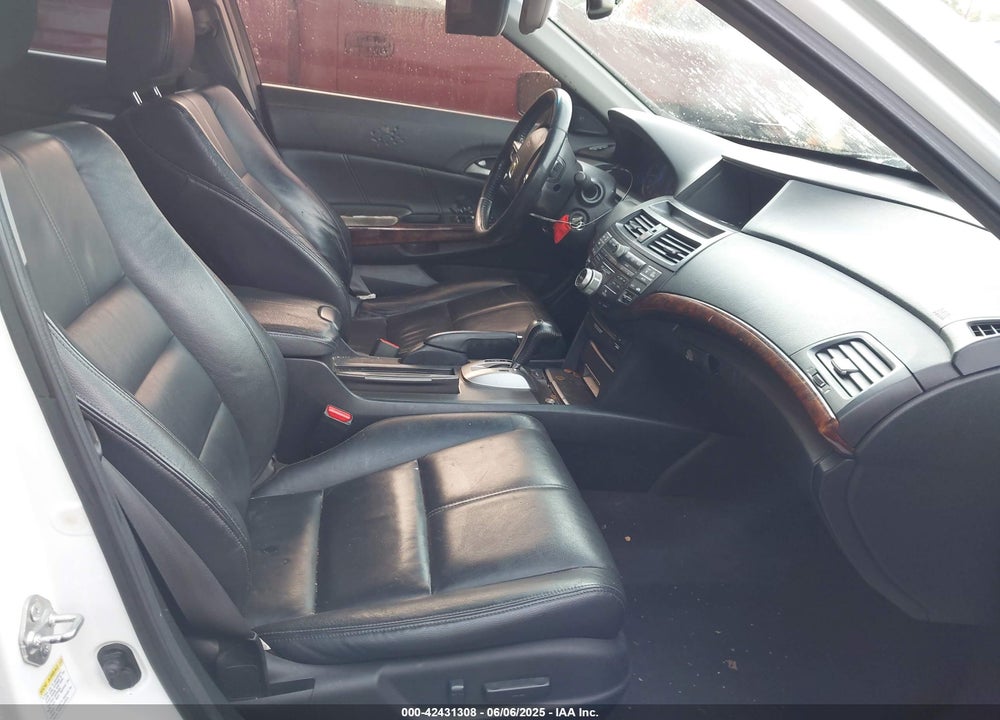 2011 HONDA ACCORD CROSSTOUR VIN: 5J6TF2H51BL005260