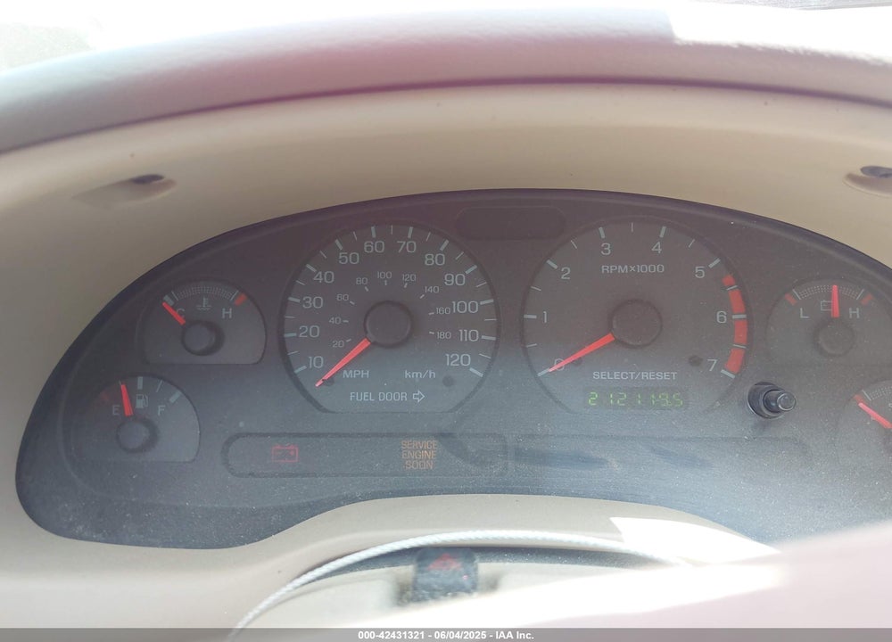 2002 FORD MUSTANG VIN: 1FAFP40402F102680