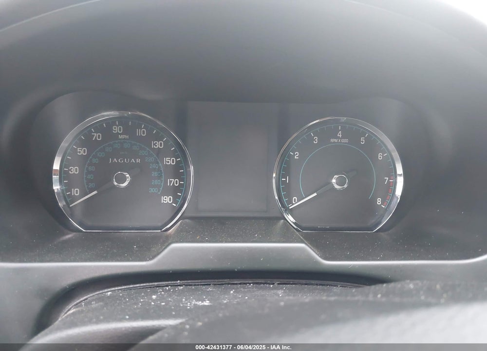 2012 JAGUAR XF PORTFOLIO VIN: SAJWA0HB1CLS55368