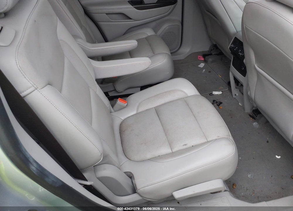 2017 GMC ACADIA SLT-2 VIN: 1GKKNNLS9HZ316366