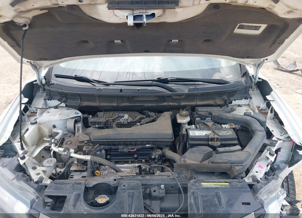 2019 NISSAN ROGUE S VIN: 5N1AT2MT9KC705792