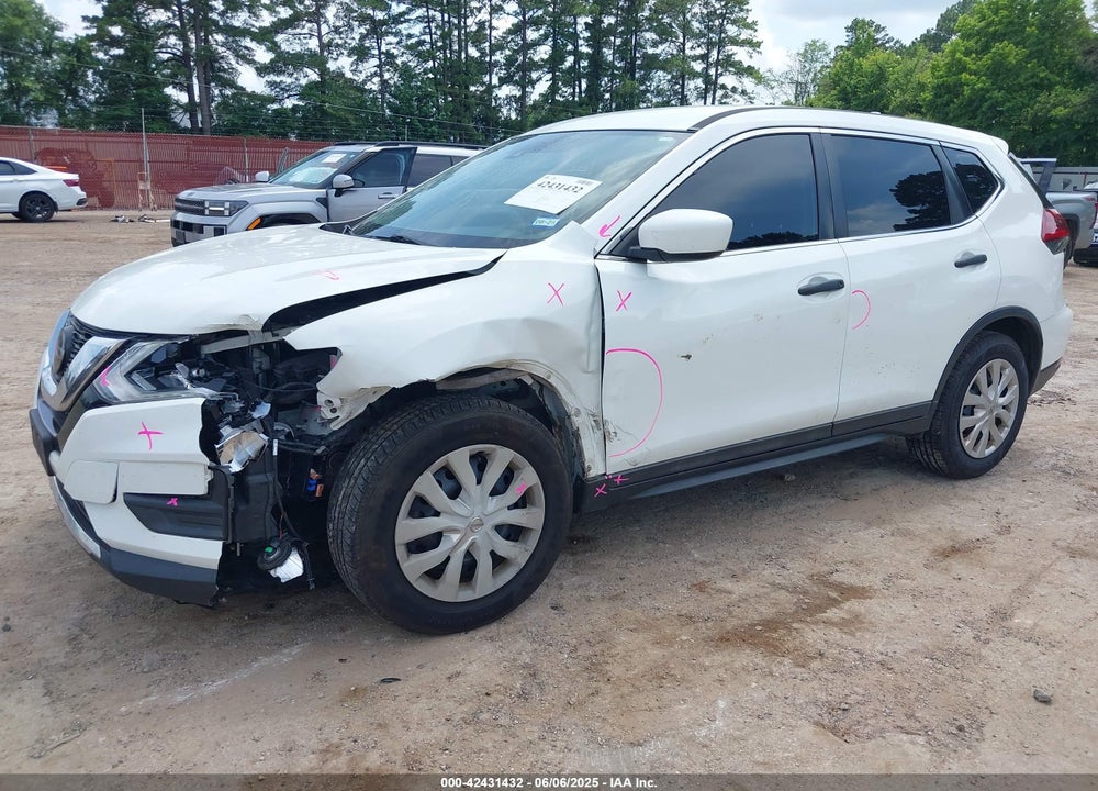 2019 NISSAN ROGUE S VIN: 5N1AT2MT9KC705792