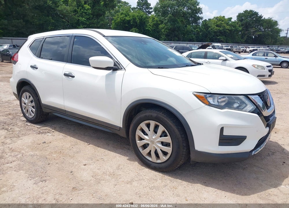 2019 NISSAN ROGUE S VIN: 5N1AT2MT9KC705792