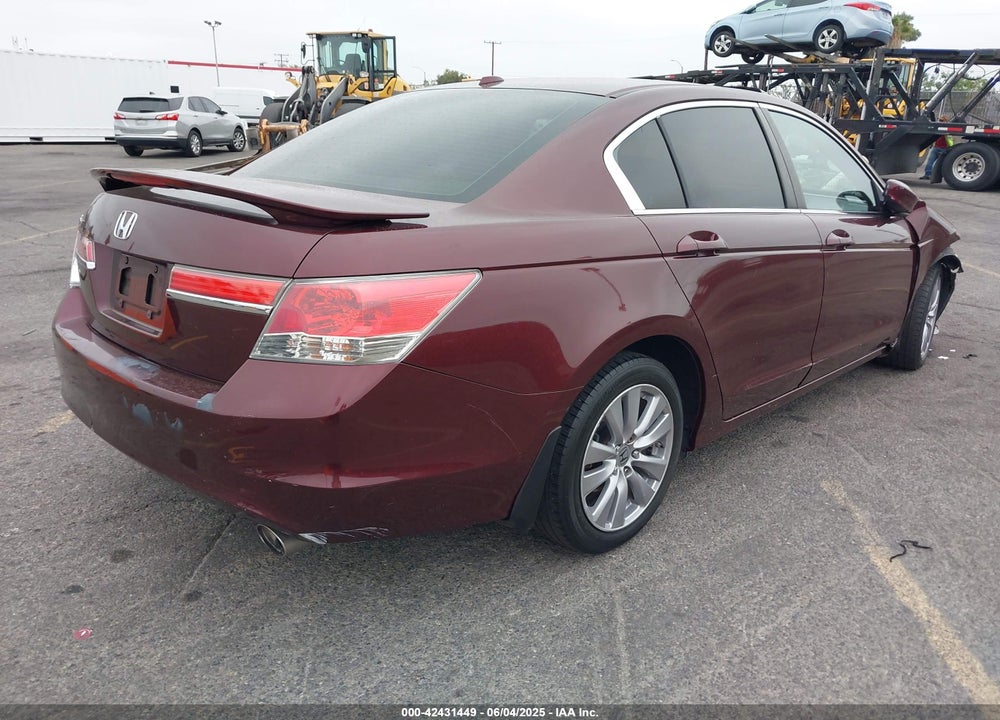 2011 HONDA ACCORD VIN: 1HGCP2F8XBA152299