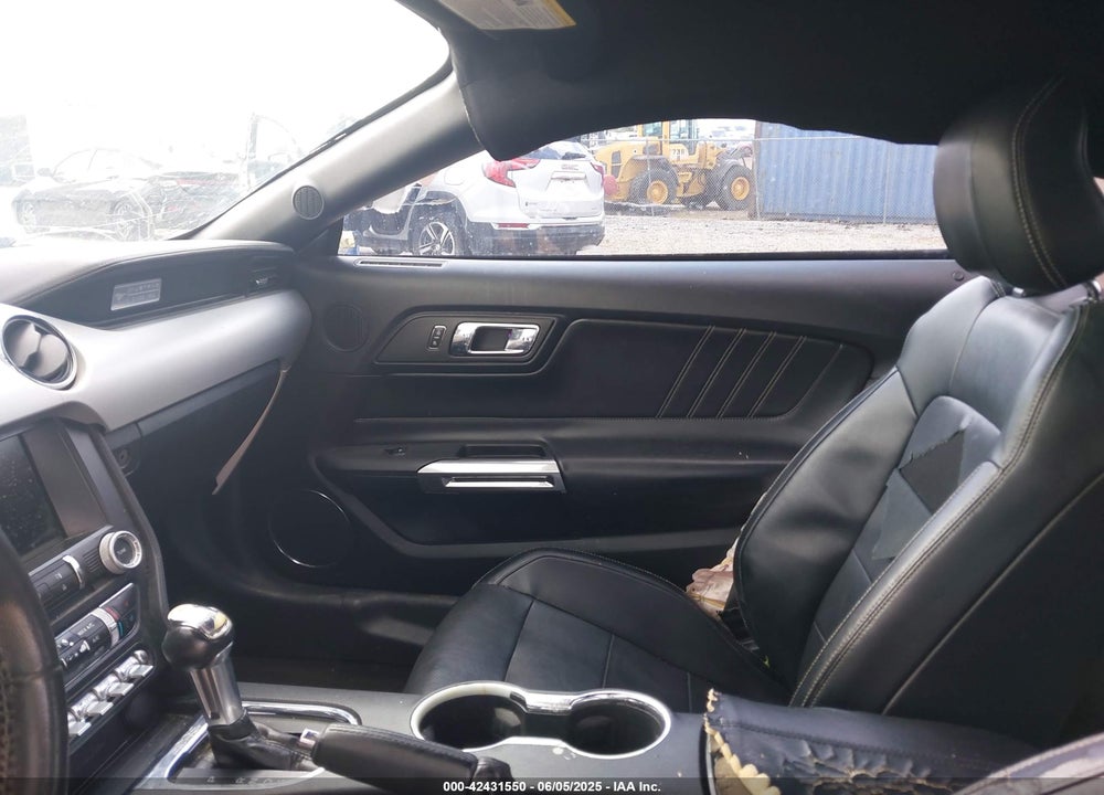 2015 FORD MUSTANG VIN: 1FA6P8TH4F5323152