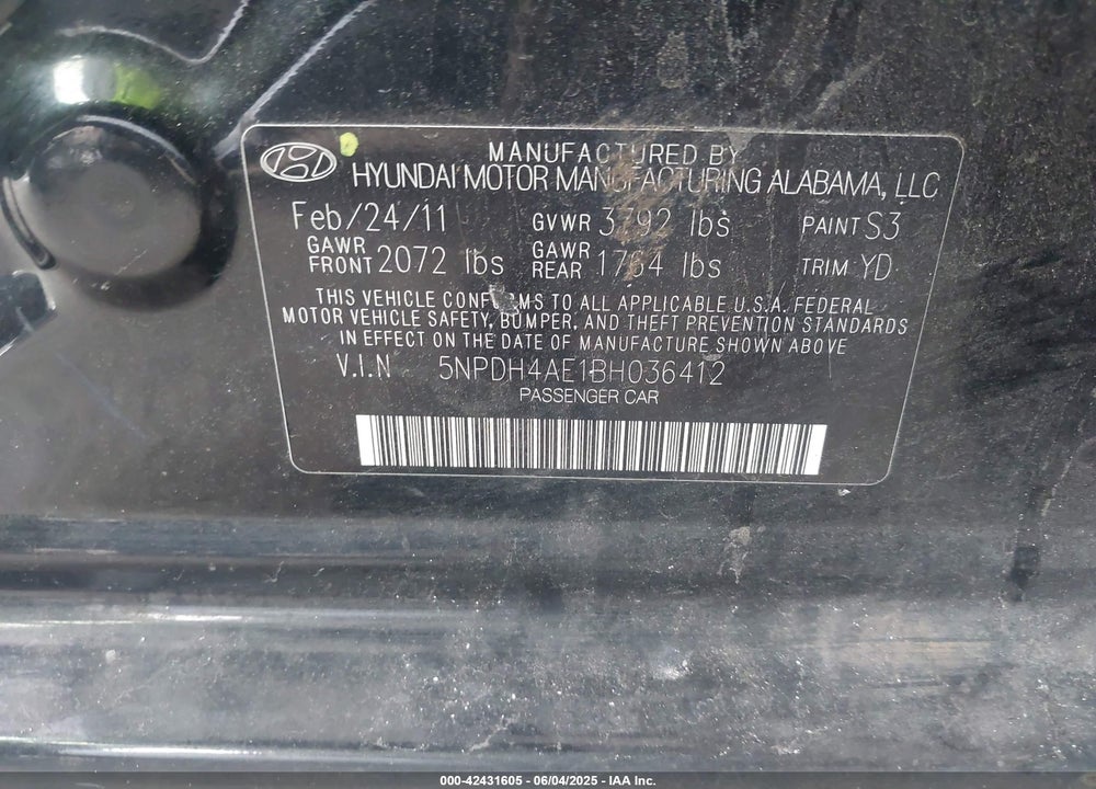 2011 HYUNDAI ELANTRA VIN: 5NPDH4AE1BH036412